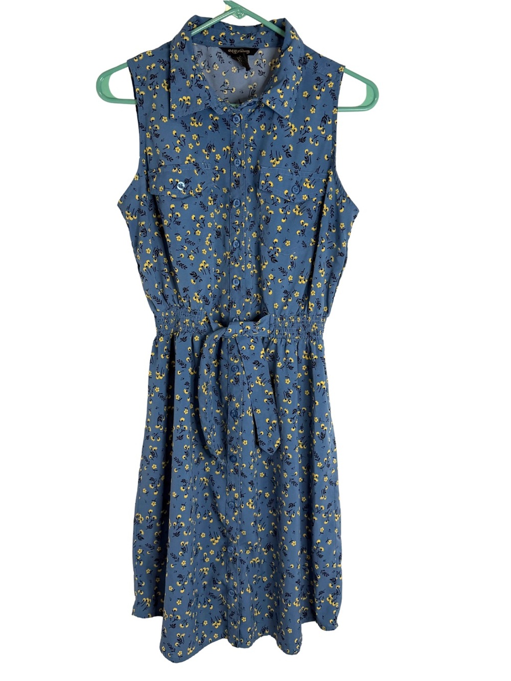 3/$20 Millenium Sleeveless Blue Floral Tie Waist Button Down Knee Length Dress